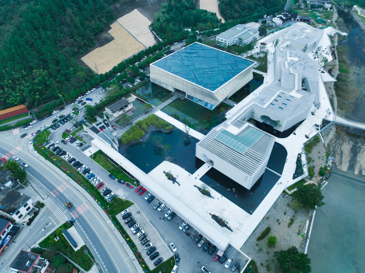 优发国际|随优而动一触即发